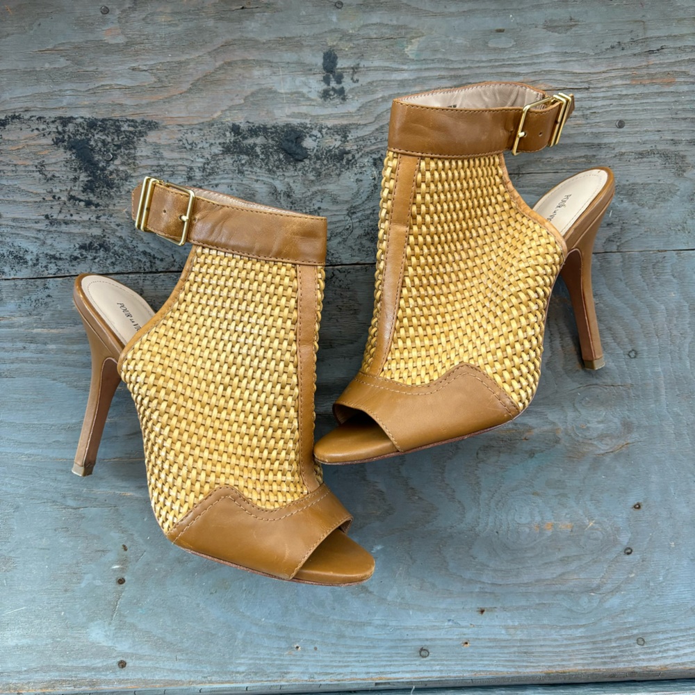 Pour la Victoire York open toe woven leather heels | size 8